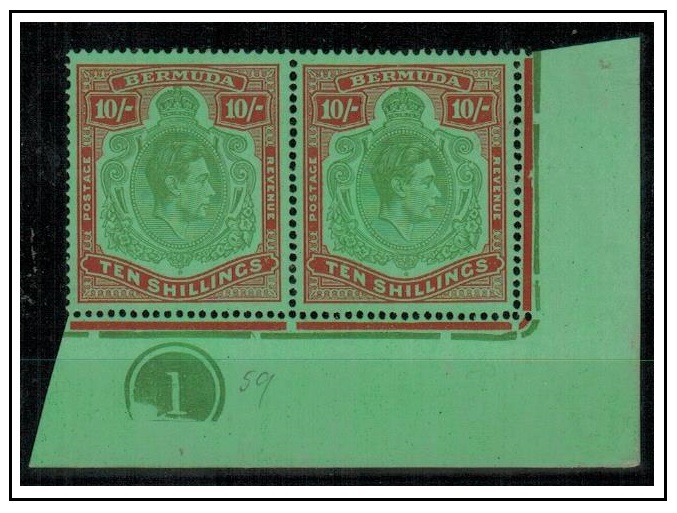 BERMUDA - 1943 10/- yellowish green PLATE 1 pair fine mint with BROKEN SCROLL.  SG 119ce.